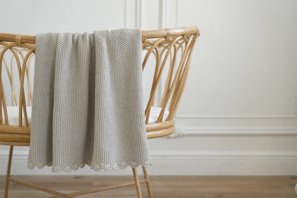 Beige Cotton Moss Stitch Knit Baby Blanket with Scalloped Edges