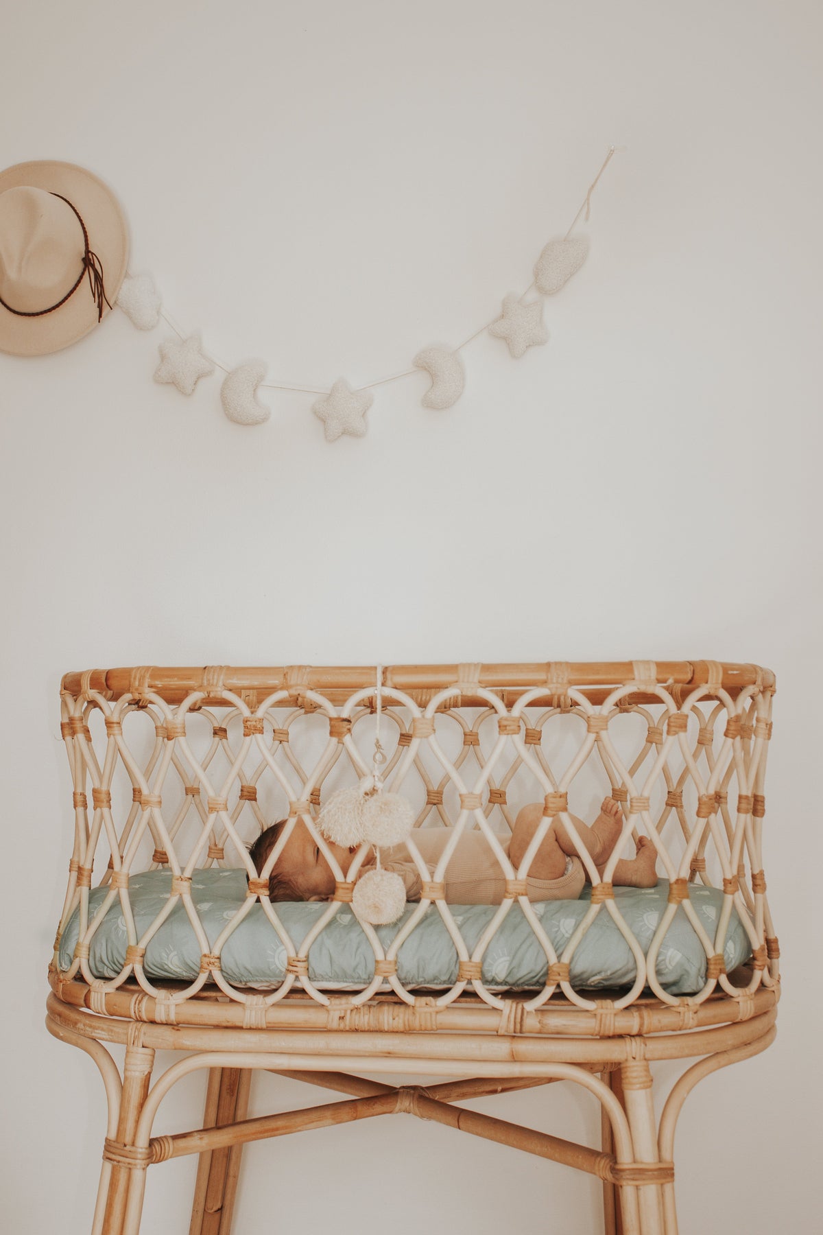 Bambella Waterproof Bassinet Sheet | Sage Sunshine