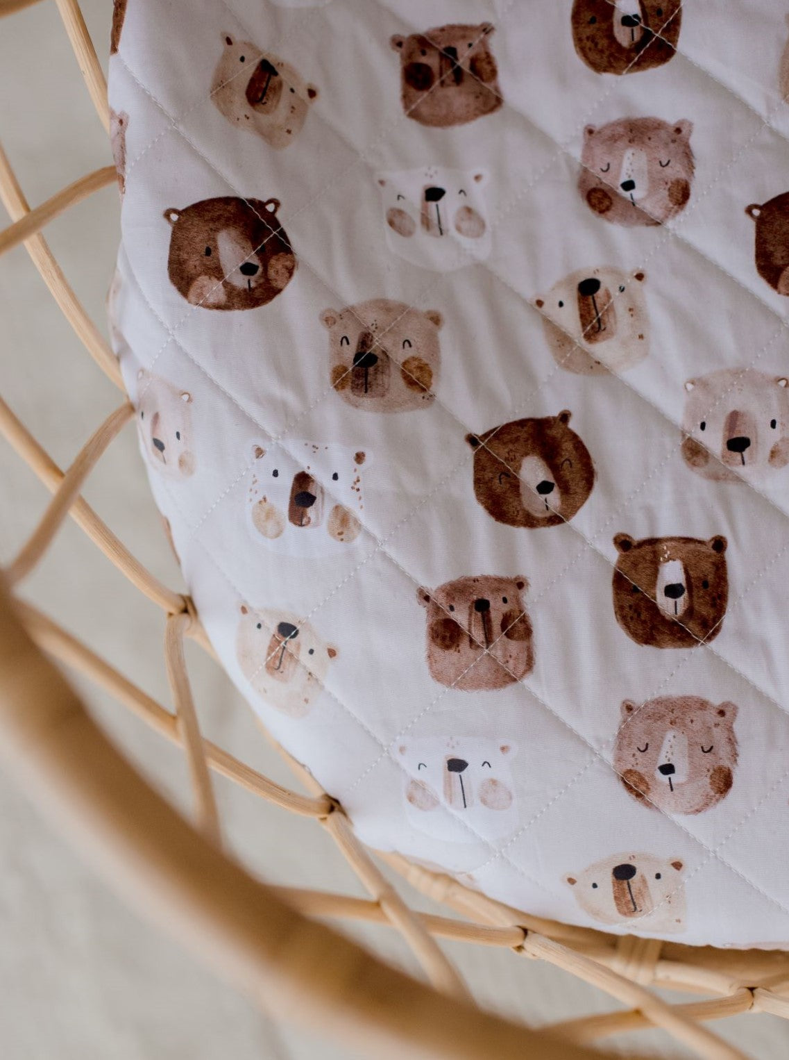 White Bear Print Quilted Cotton Waterproof Fitted Baby Bassinet Sheet